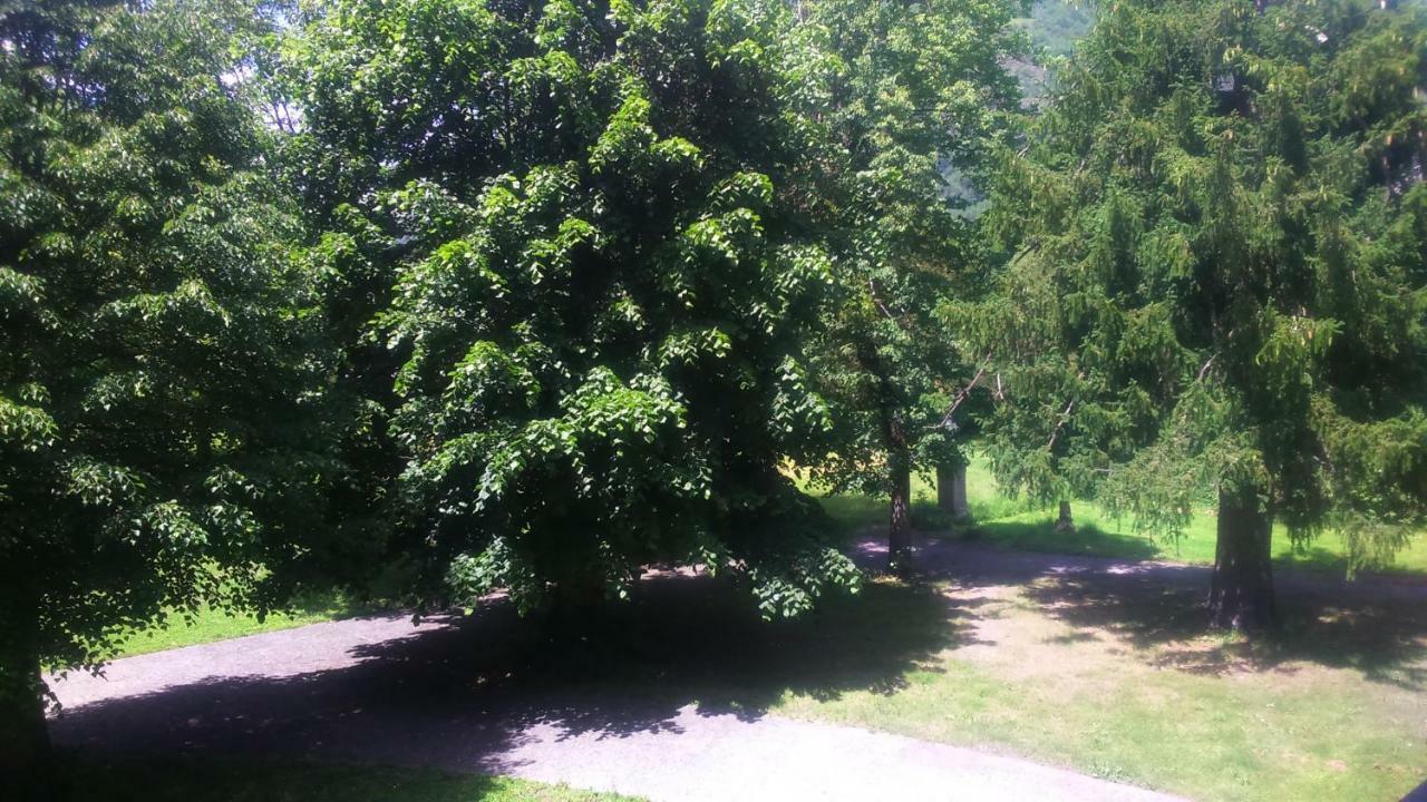 Appartement T2 Jardins De Ramel Bagneres-de-Luchon Exterior photo